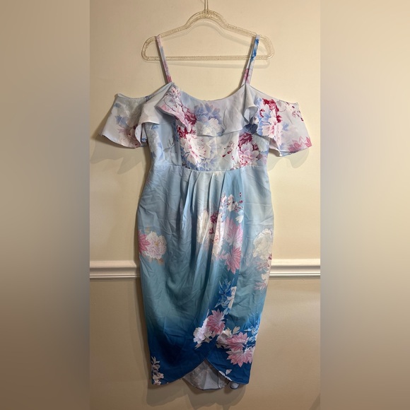 City Chic Off The Shoulder Ruffle Tsubaki Print Midi Dress Size 14 - Picture 5 of 10